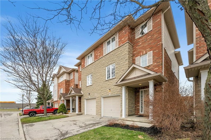 16 - 876 Golf Links Road
