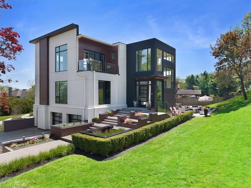 1309 Beaufort Drive photo 4