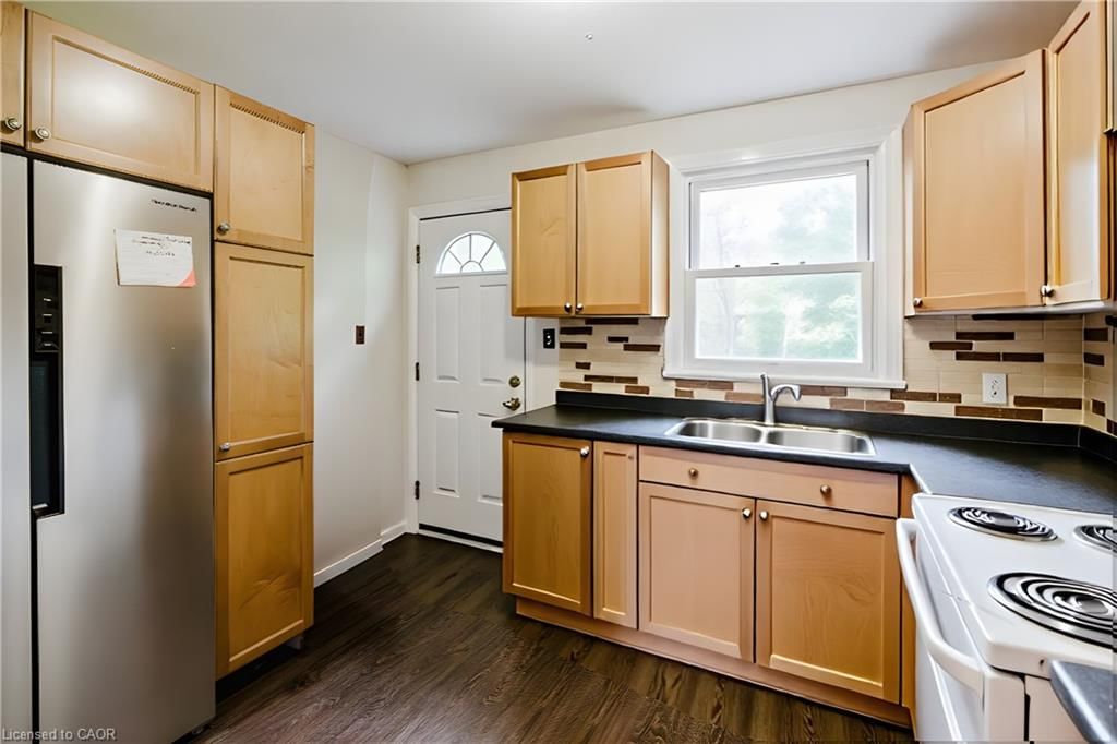 55 West 5th Street, Hamilton, view 11