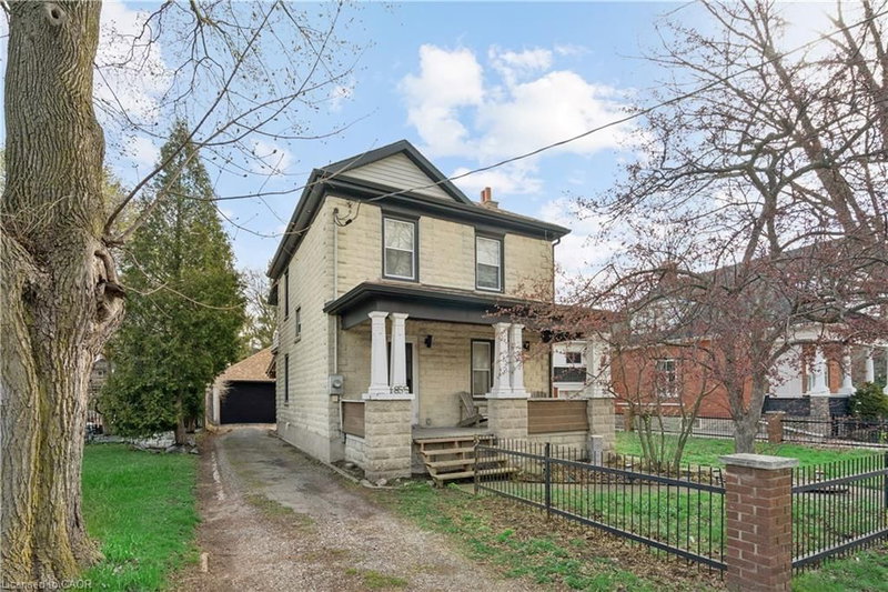 855 Hamilton Street