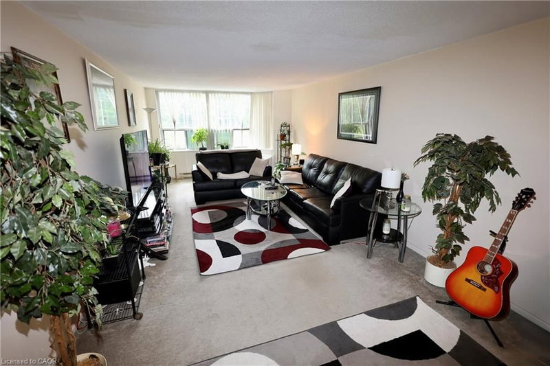 404 - 55 Green Valley Drive
