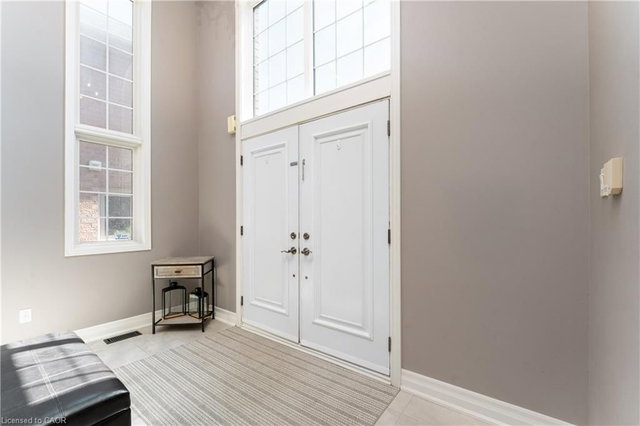65 Niska Drive
