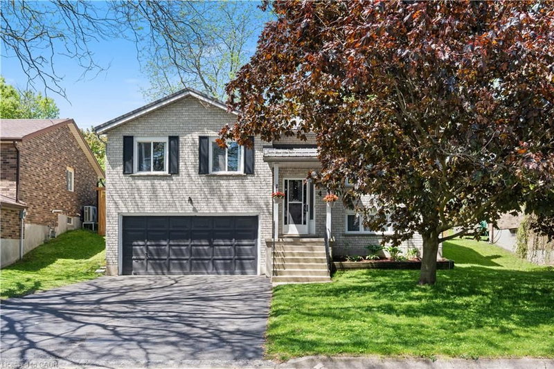 4 Brant Street