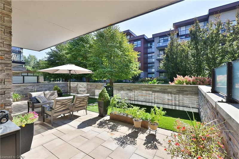 155 - 1575 Lakeshore Road W