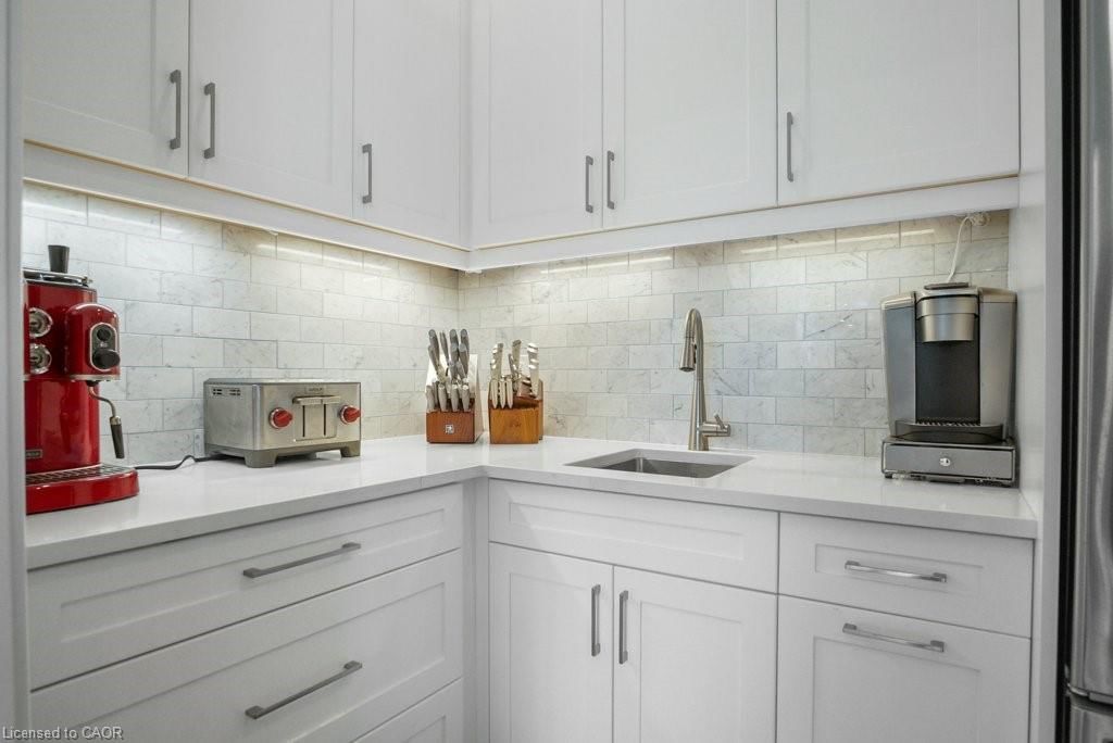 1445 West River Road, Cambridge, view 14