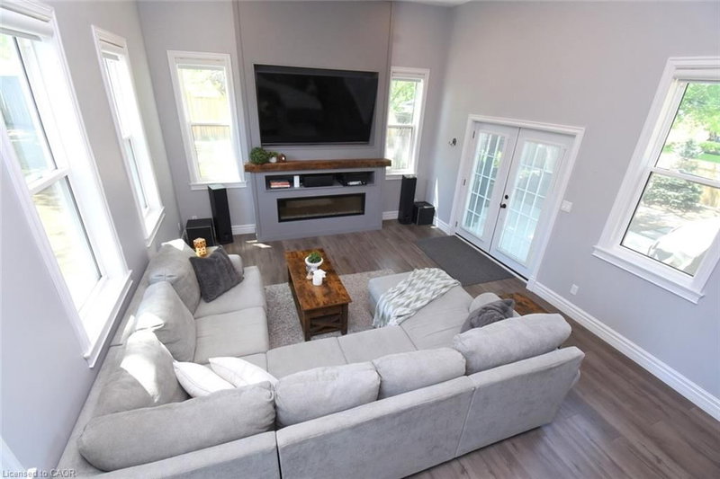 89 Lynden Road
