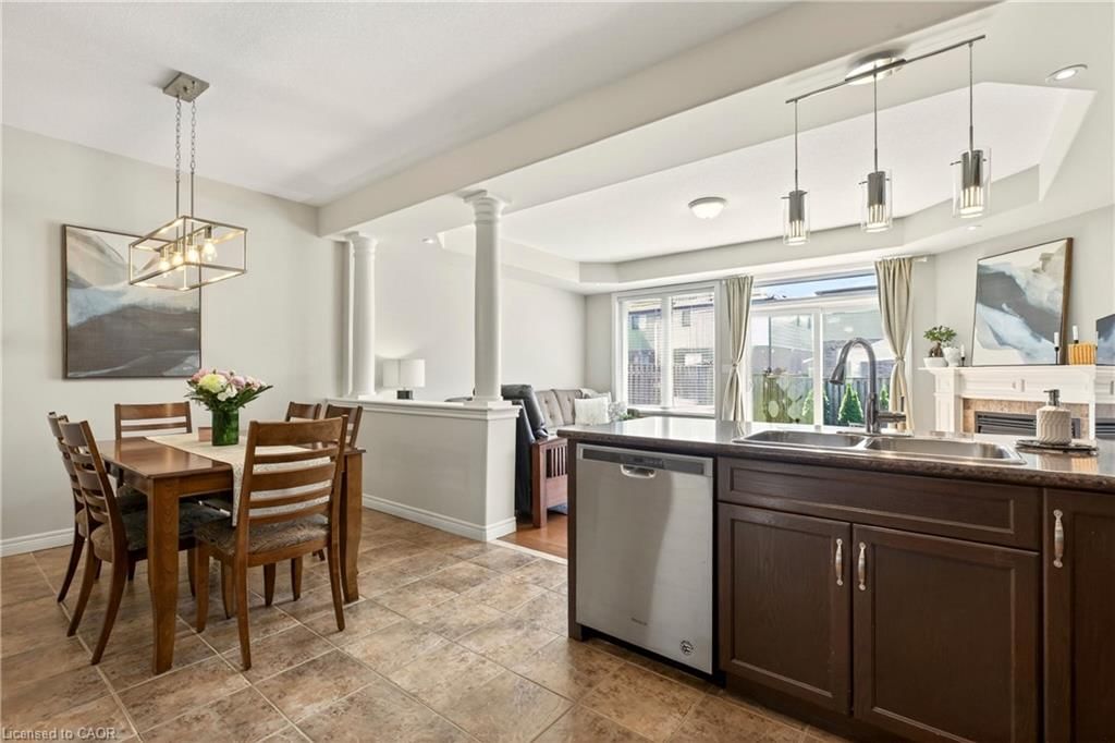 Row/Townhouse sold at 62 Fall Fair Way, Binbrook, ON, L0R 1C0 - Binbrook Municipal - MLS: 40833904