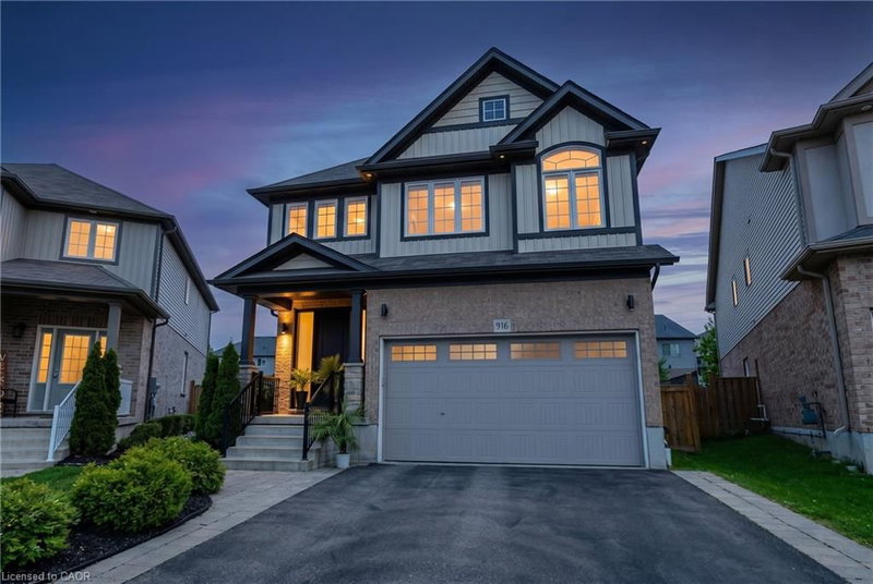 916 Steepleridge Court