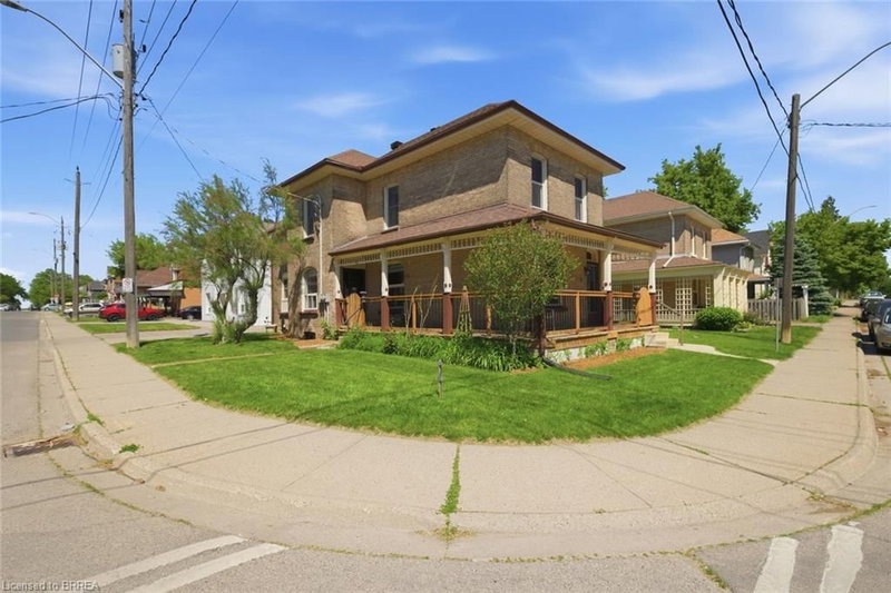 76 Brock Street
