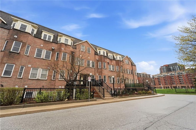 164 - 760 Lawrence Avenue W