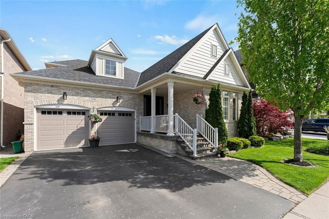 3246 Saltaire Crescent
