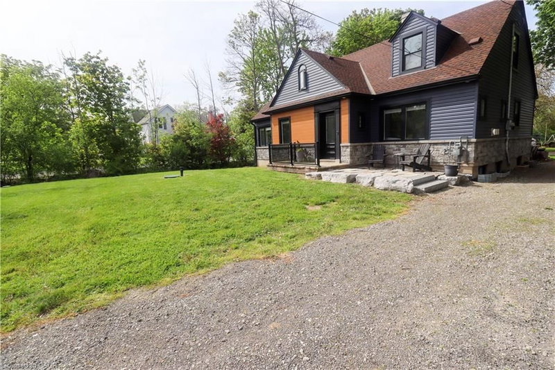 1429 Highway No 8