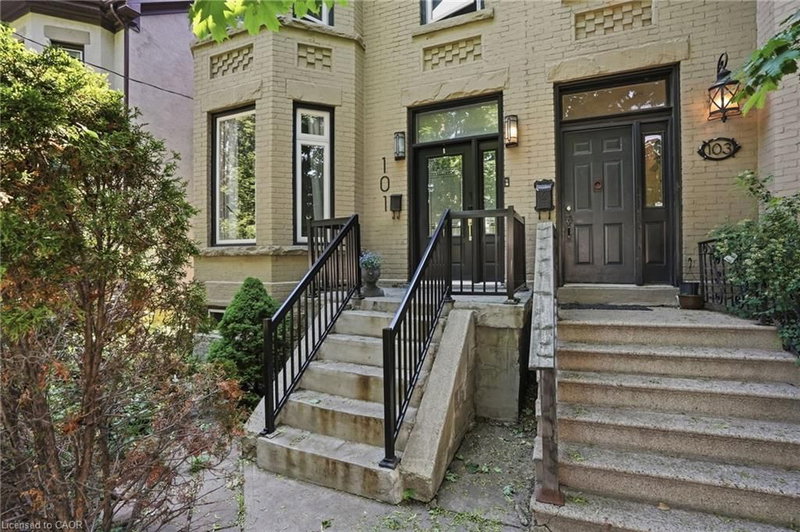 101 Victoria Avenue S