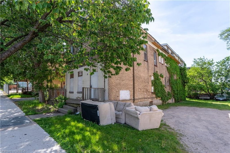 209 Dalhousie Street