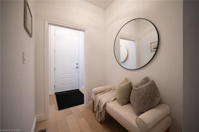 295 Locke Street S
