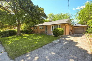 32 Close Avenue
