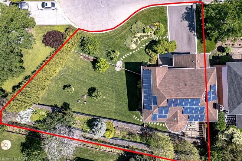 38 Sundrop Court