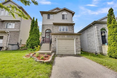 34 Phair Crescent
