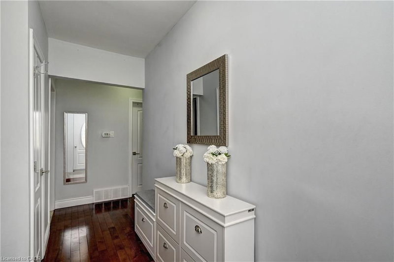 158 Plymouth Road photo 4