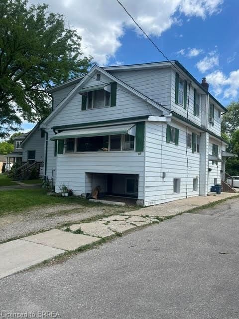 83 Stanley Street
