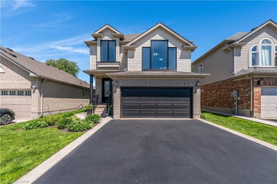 11 Goodwood Court