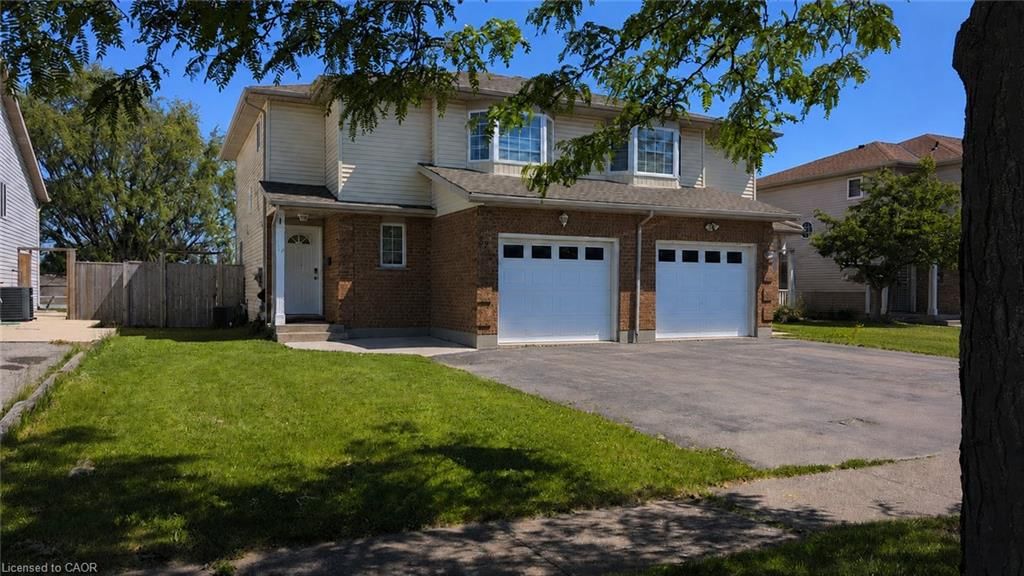 Single Family Residence for sale at 32 Woodland Drive, Welland, ON, L3C 7C9 - N. Welland - MLS: 40835856