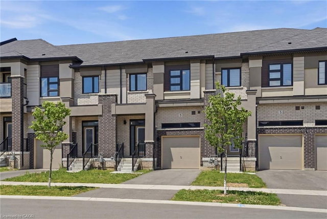 5 George Brier Drive W