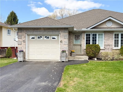 33A Lingwood Drive