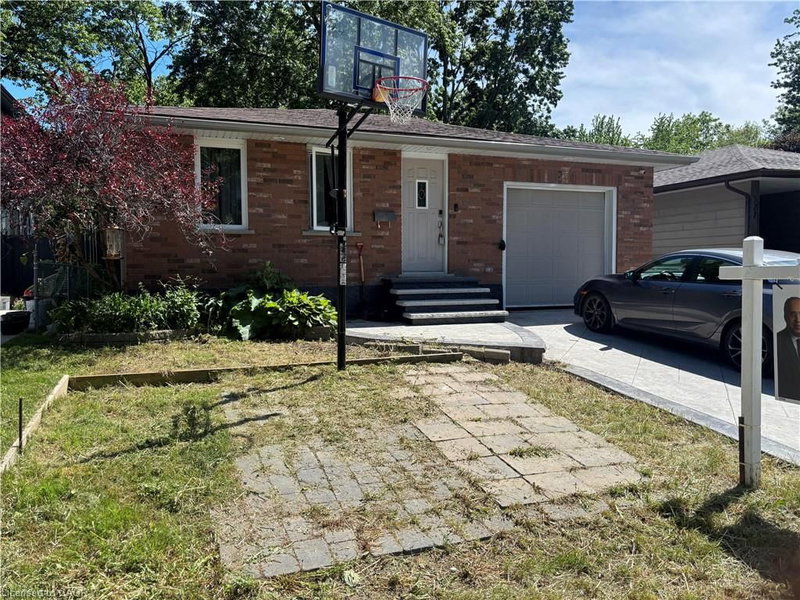 525 Fallingbrook Drive, Waterloo, Ontario