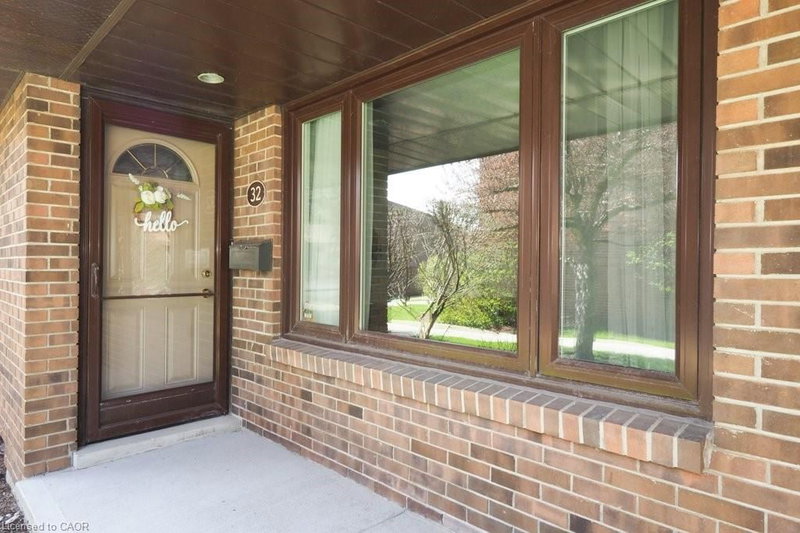 32 - 279 Sandowne Drive