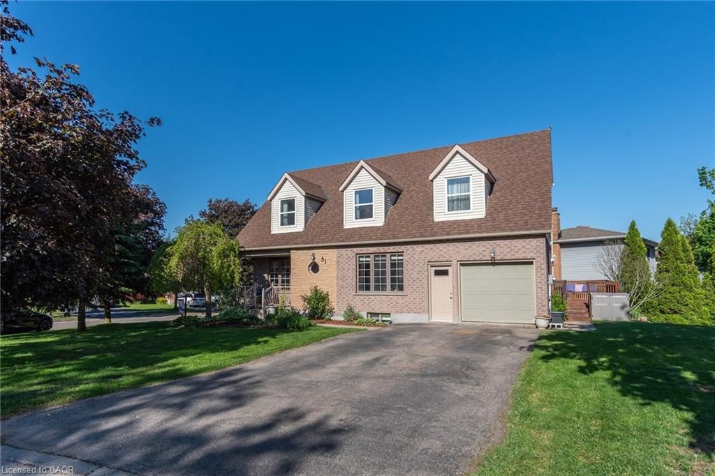 Single Family Residence sold at 31 Windermere Court, Kitchener, ON, N2N 2W3 - Forest Heights - MLS: 40836644