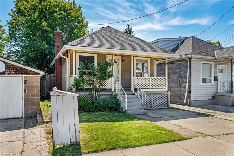 22 Agnes Street