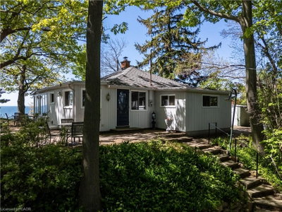 689 Sandy Bay Road