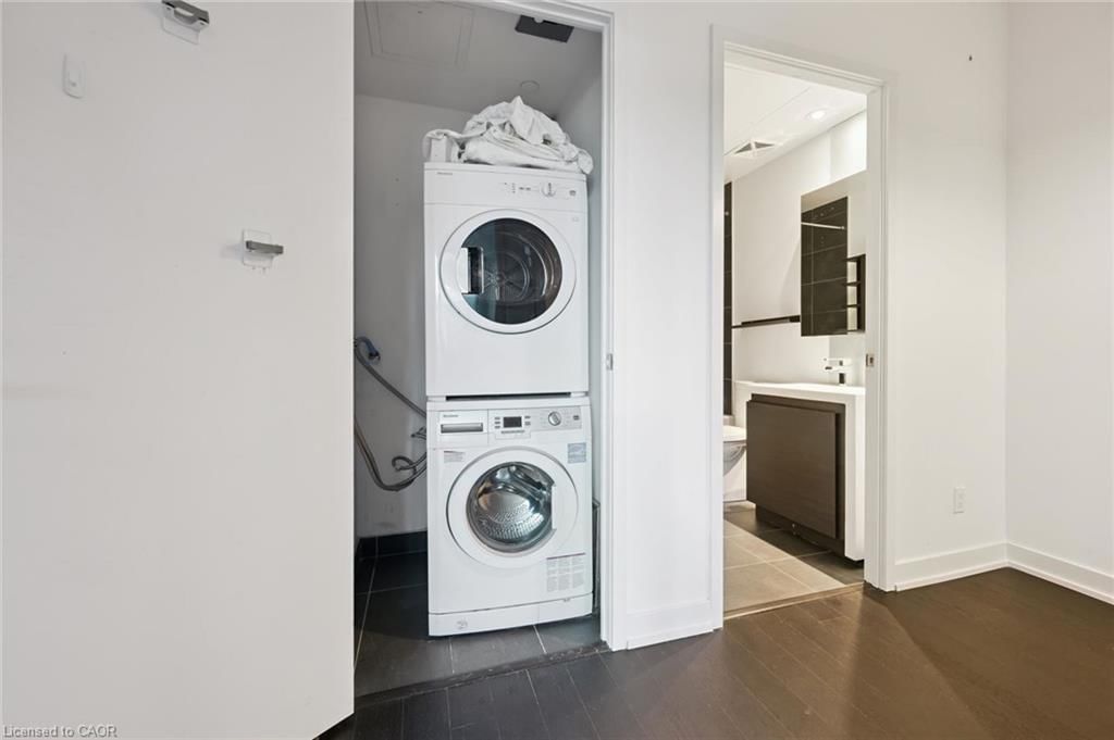 418-1030 King Street, Toronto, view 18