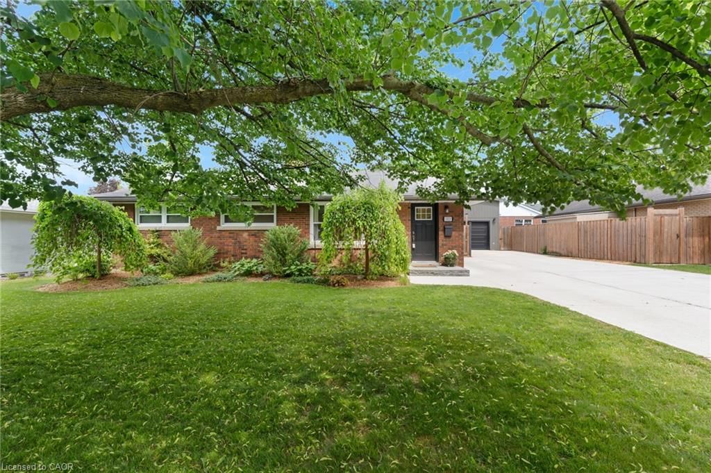 Single Family Residence sold at 1023 Rose Street, Cambridge, ON, N3H 2G5 - Preston South - MLS: 40836933