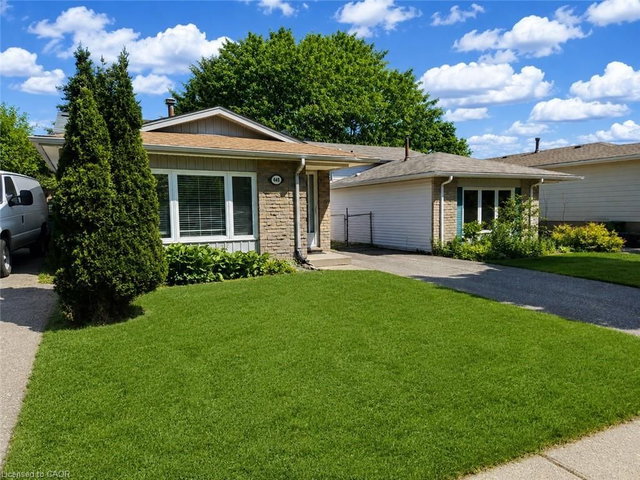 448 Drummerhill Crescent