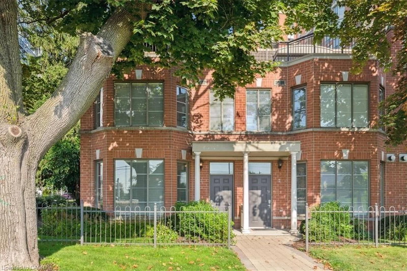 TH1 - 442 Maple Avenue