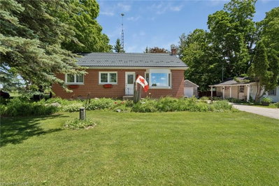 871 Penetanguishene Road