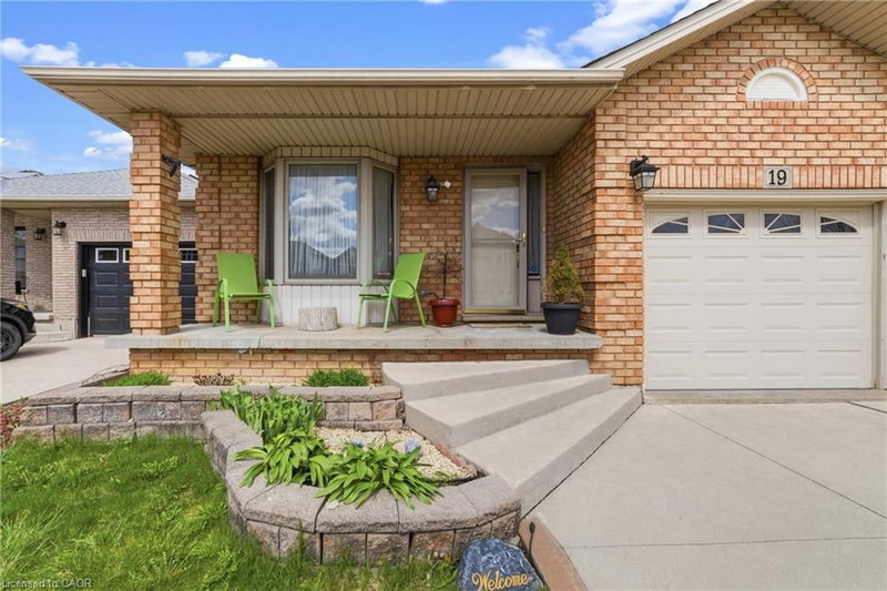 19 Sedona Court