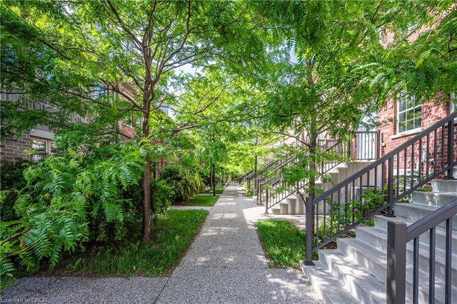 5 Whitehaven Lane