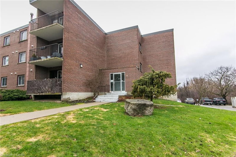 308 - 4 Avalon Place