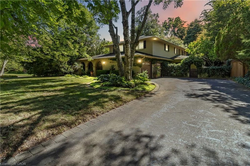 150 Cairncroft Road photo 5