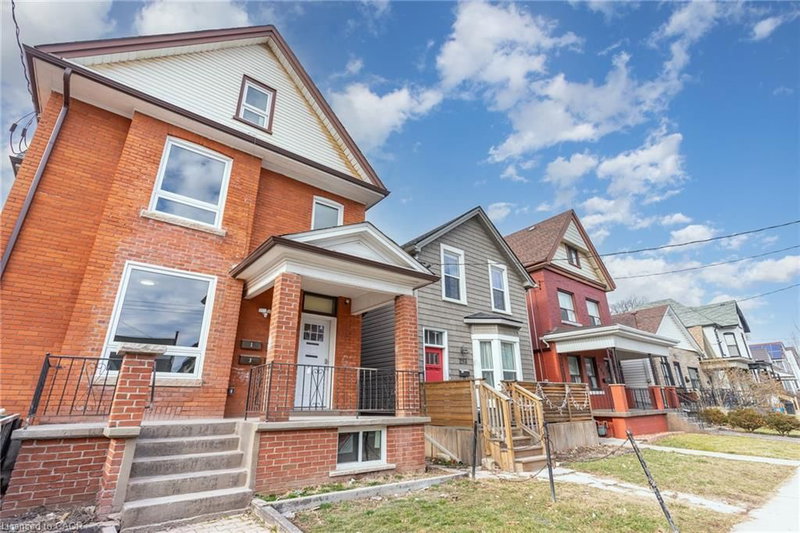 SECOND - 291 Emerald Street N