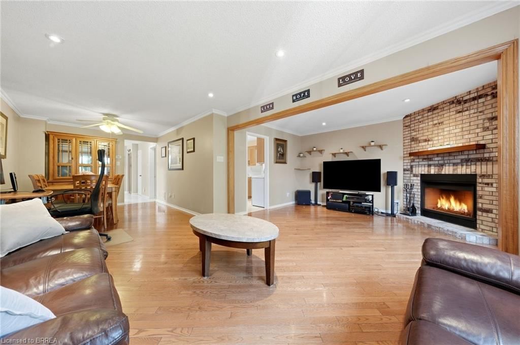 Single Family Residence sold at 18 Mckinnon Avenue, Georgetown, ON, L7G 5H5 - GE Georgetown - MLS: 40838053