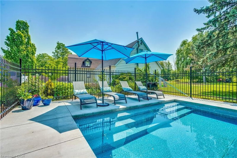 519 Queenston Road