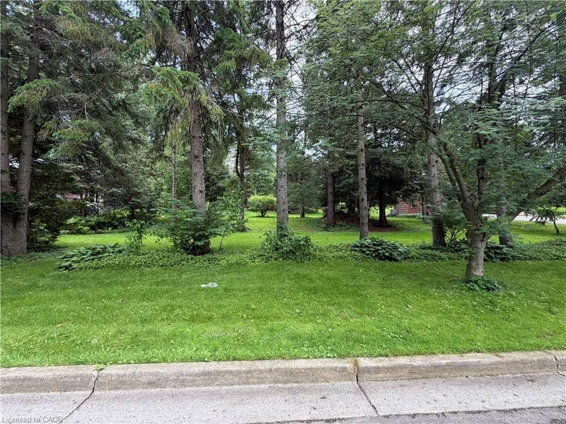 152 Mccall Crescent