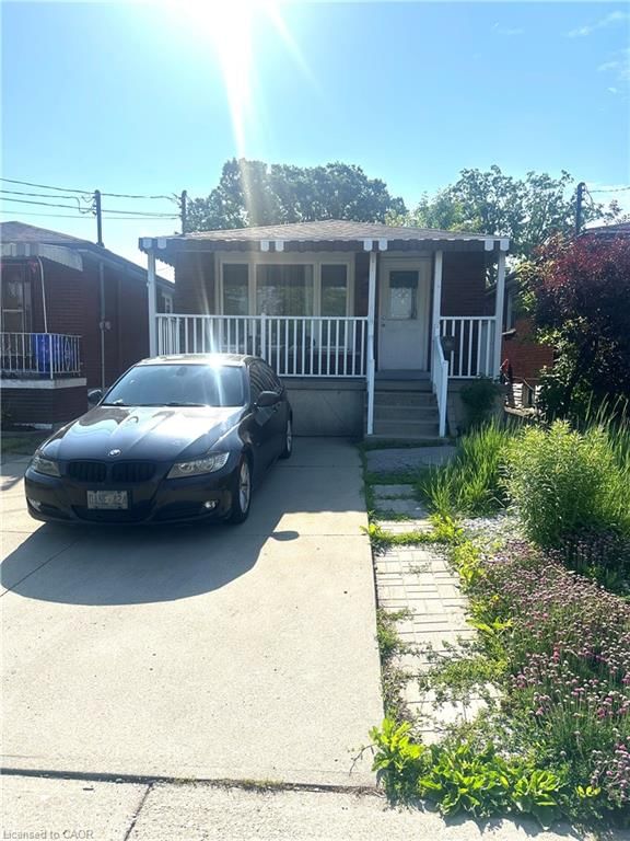 70 Ellis Avenue
