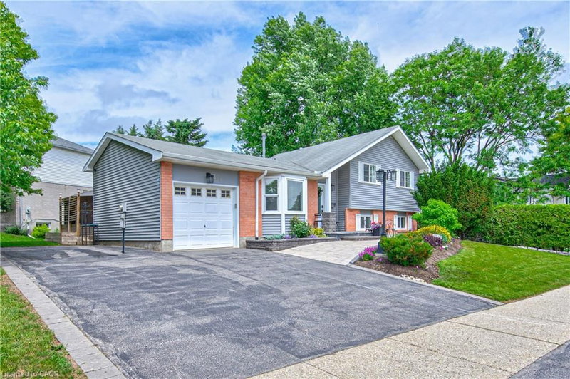 399 Grand River Boulevard