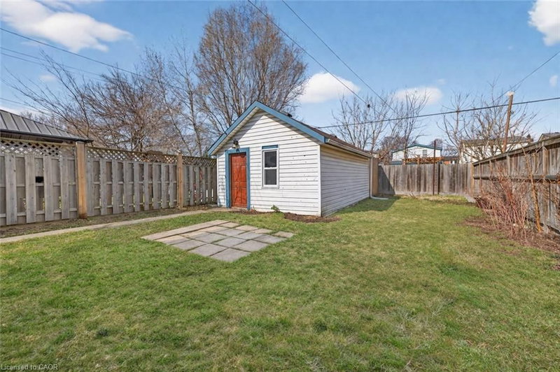 183 Paling Avenue