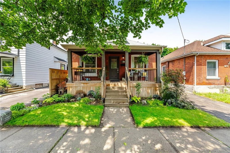 166 East Avenue, Brantford, Ontario